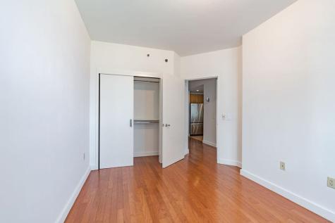 1 Shore Lane Jersey City NJ 07310