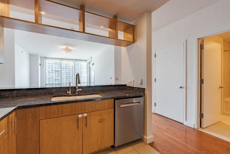 1 Shore Lane Jersey City NJ 07310