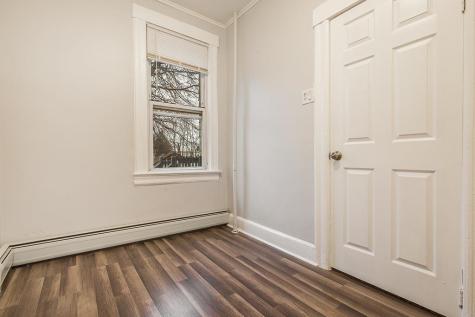 342 Avenue E Bayonne NJ 07002