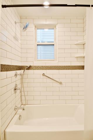 346 Avenue C Bayonne NJ 07002