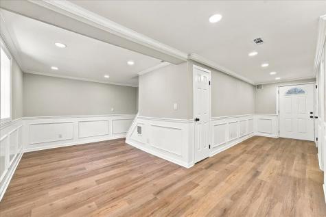13 Laurel Court Jersey City NJ 07302