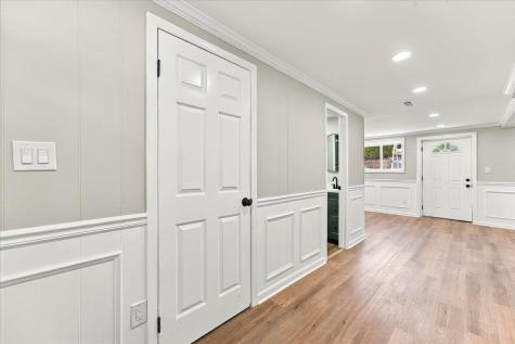 13 Laurel Court Jersey City NJ 07302