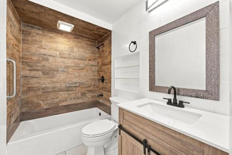 13 Laurel Court Jersey City NJ 07302