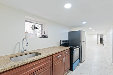 9 West 15th Street Bayonne NJ 07002