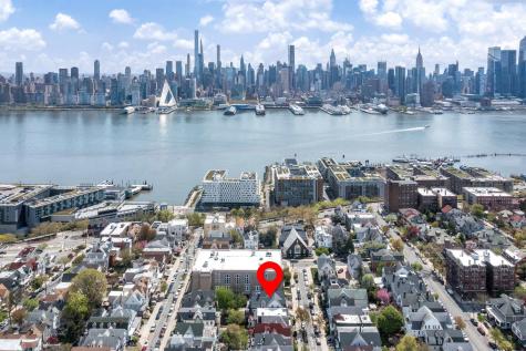 8 Cooper Place Weehawken NJ 07086