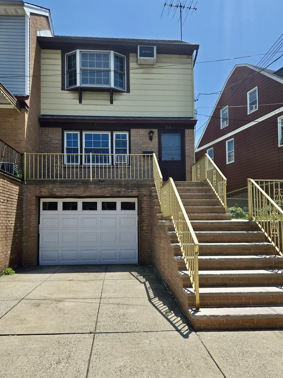574A Avenue E Bayonne NJ 07002