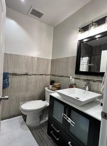 49 Washburn Street Jersey City NJ 07306