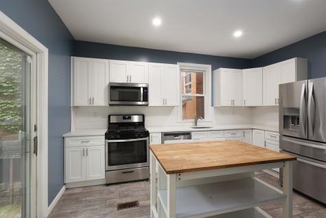 85 West 46th Street Bayonne NJ 07002