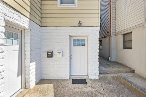 632 Chase Avenue Lyndhurst NJ 07071