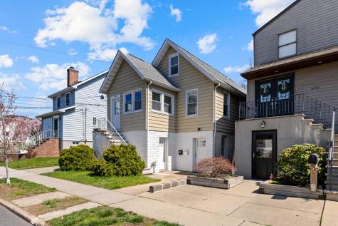 632 Chase Avenue Lyndhurst NJ 07071