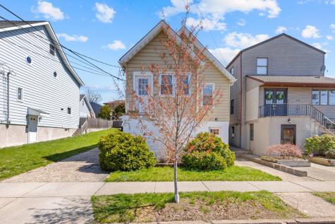 632 Chase Avenue Lyndhurst NJ 07071
