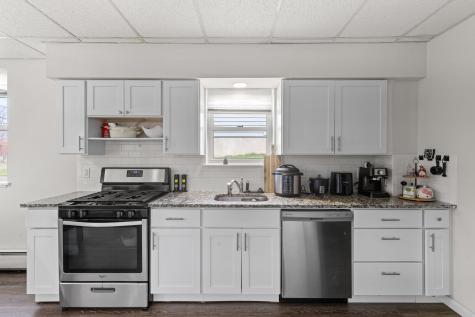632 Chase Avenue Lyndhurst NJ 07071