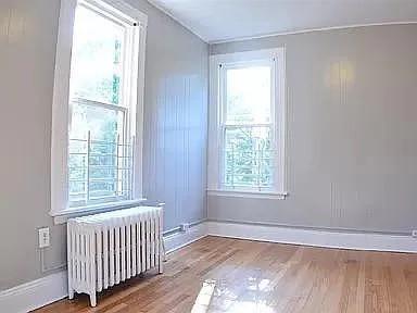 69 Tuers Avenue Jersey City NJ 07306