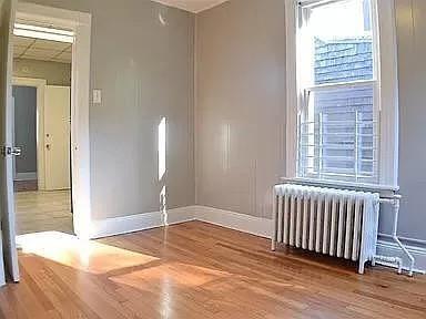69 Tuers Avenue Jersey City NJ 07306