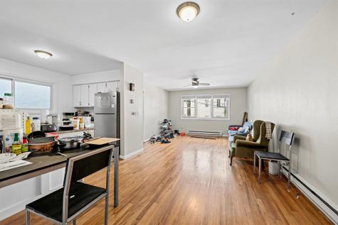 313 9th Street Union City NJ 07087