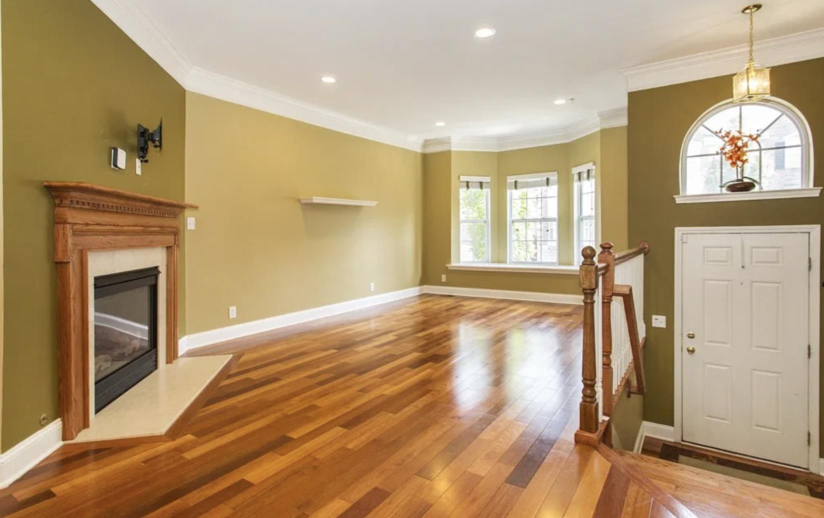 45 Mallard Place Secaucus NJ 07094