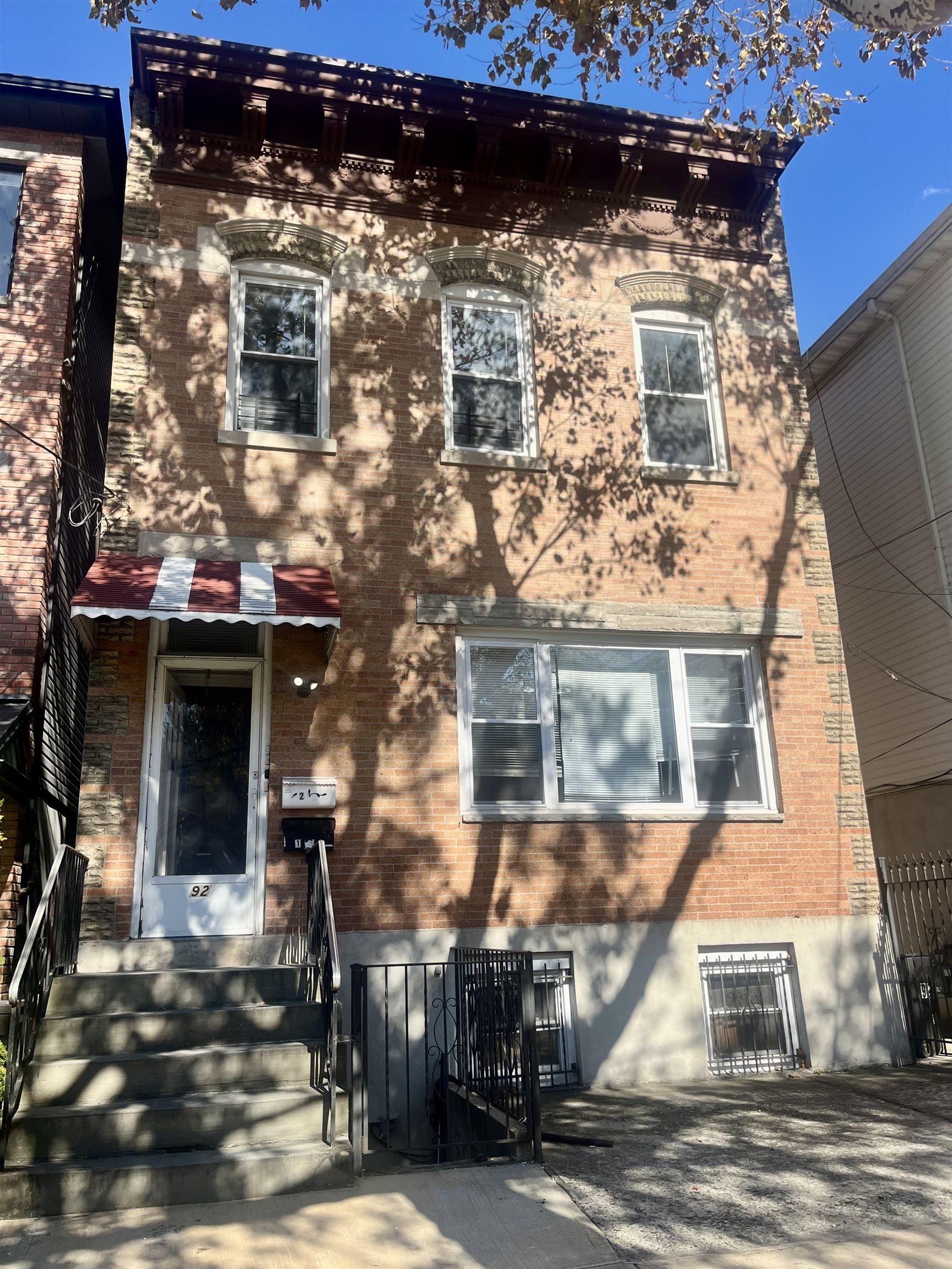 92 Leonard Street Jersey City NJ 07307