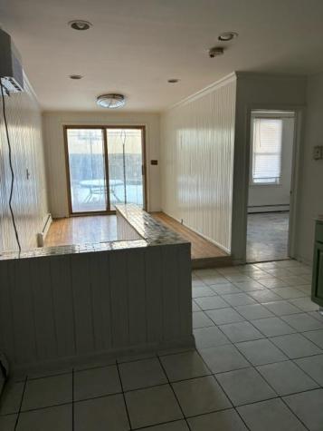 387 Avenue C Bayonne NJ 07002-0000