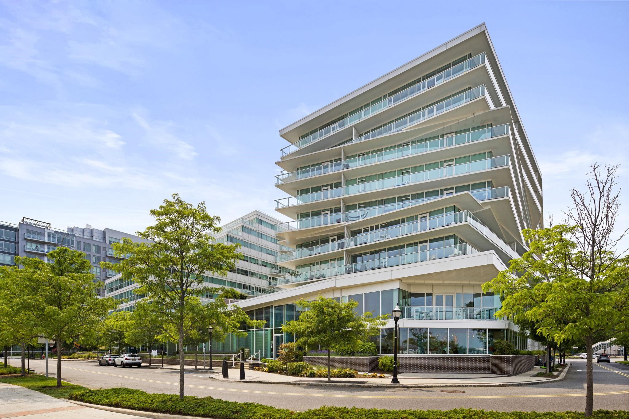 800 Avenue At Port Imperial Weehawken NJ 07086
