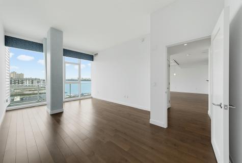 800 Avenue At Port Imperial Weehawken NJ 07086