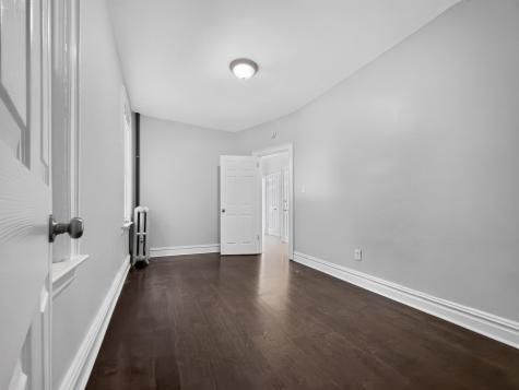 86 West 45th Street Bayonne NJ 07002