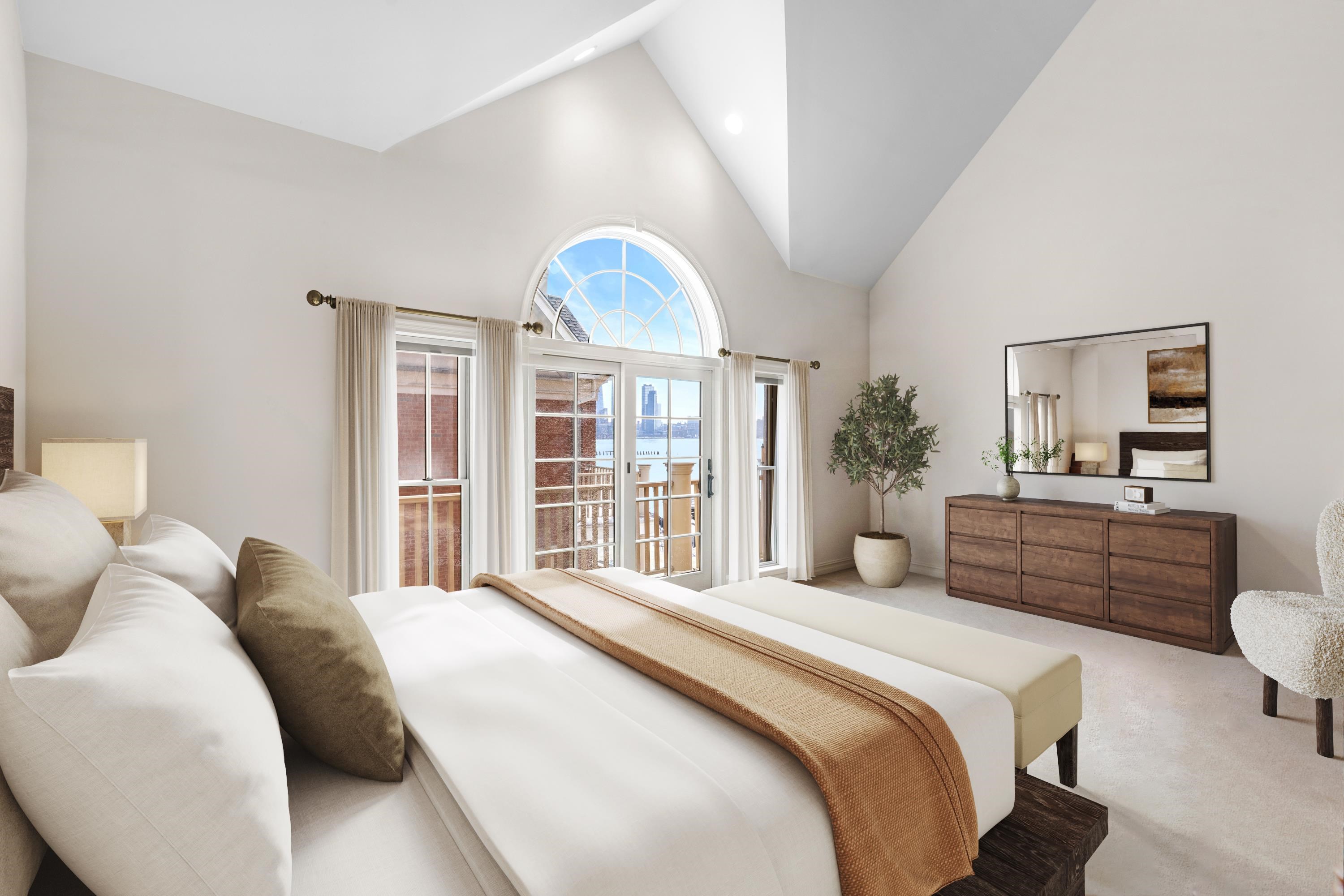 36 Regency Place Weehawken NJ 07086