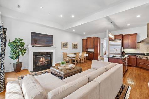 36 Regency Place Weehawken NJ 07086