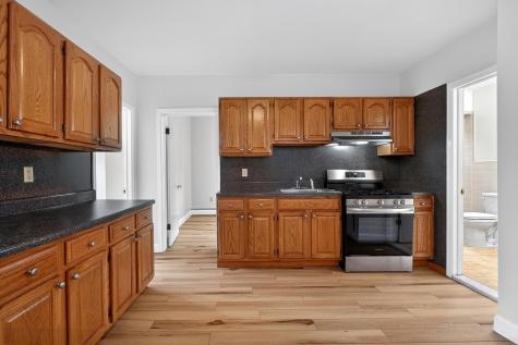48 East 19th Street Bayonne NJ 07002