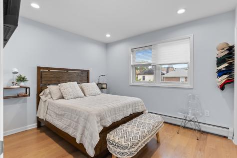 38 Woodcliff Avenue North Bergen NJ 07047