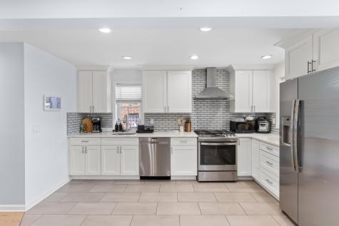 38 Woodcliff Avenue North Bergen NJ 07047