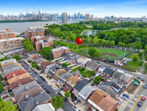 38 Woodcliff Avenue North Bergen NJ 07047