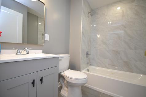 413 Davis Avenue Harrison NJ 07029