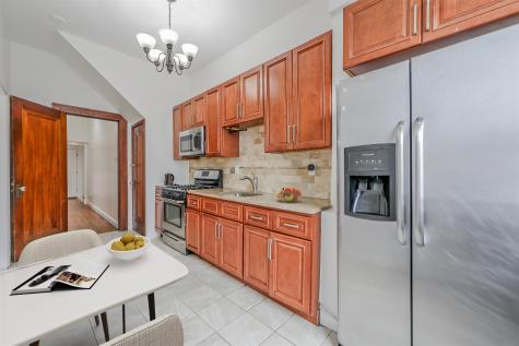 212 69th Street Guttenberg NJ 07093