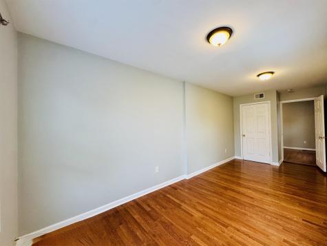 13 West 51st Street Bayonne NJ 07002