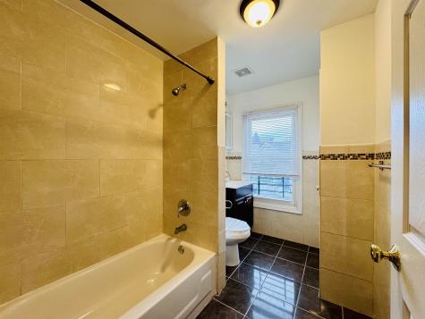 13 West 51st Street Bayonne NJ 07002