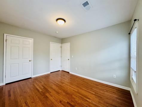 13 West 51st Street Bayonne NJ 07002