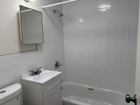 423 Avenue C Bayonne NJ 07002