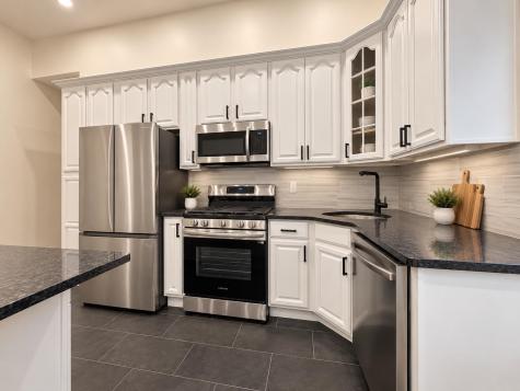 32 West 19th Street Bayonne NJ 07002