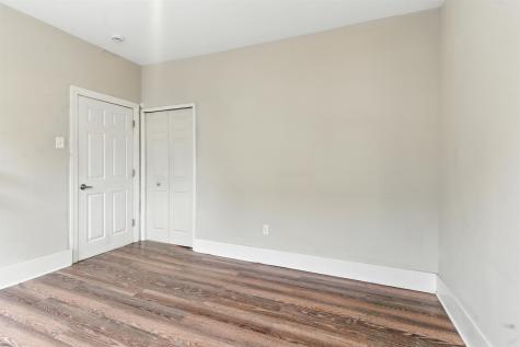 217 44th Street Union City NJ 07087