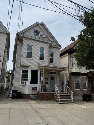 817 15th Street Union City NJ 07087