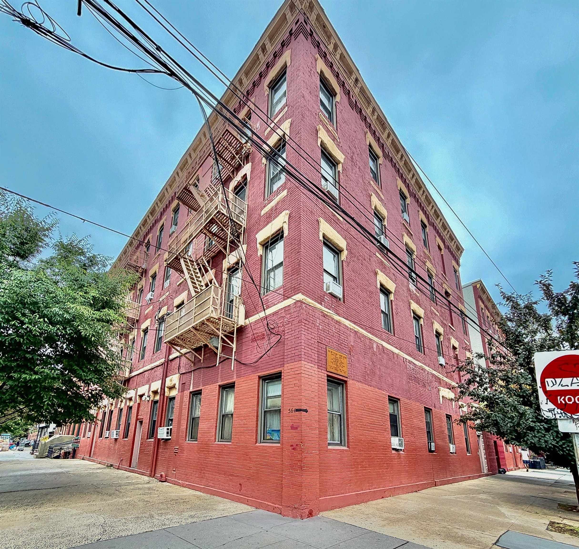 564 Jersey Avenue Jersey City NJ 07302