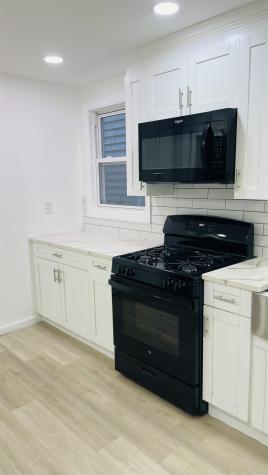 22 West 35th Street Bayonne NJ 07002