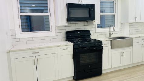 22 West 35th Street Bayonne NJ 07002