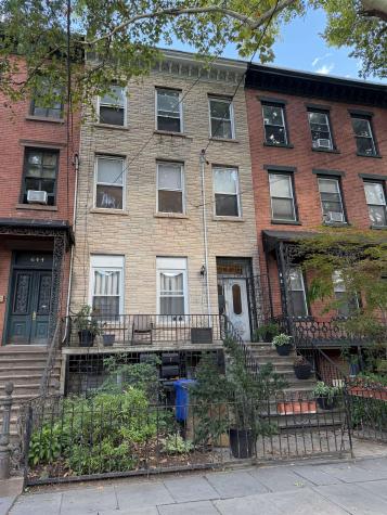 642 Jersey Avenue Jersey City NJ 07302