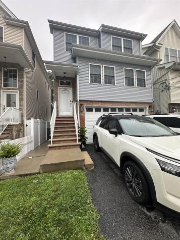 24 New Street Bayonne NJ 07002