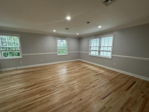 24 New Street Bayonne NJ 07002