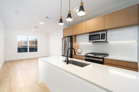 649 38th Street Union City NJ 07086