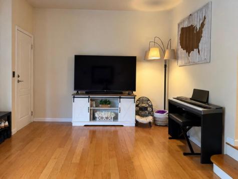 18 Oak Street Bayonne NJ 07002