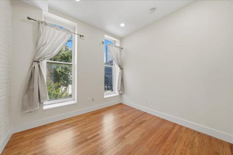 213 York Street Jersey City NJ 07302