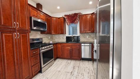 275 Avenue A Bayonne NJ 07002